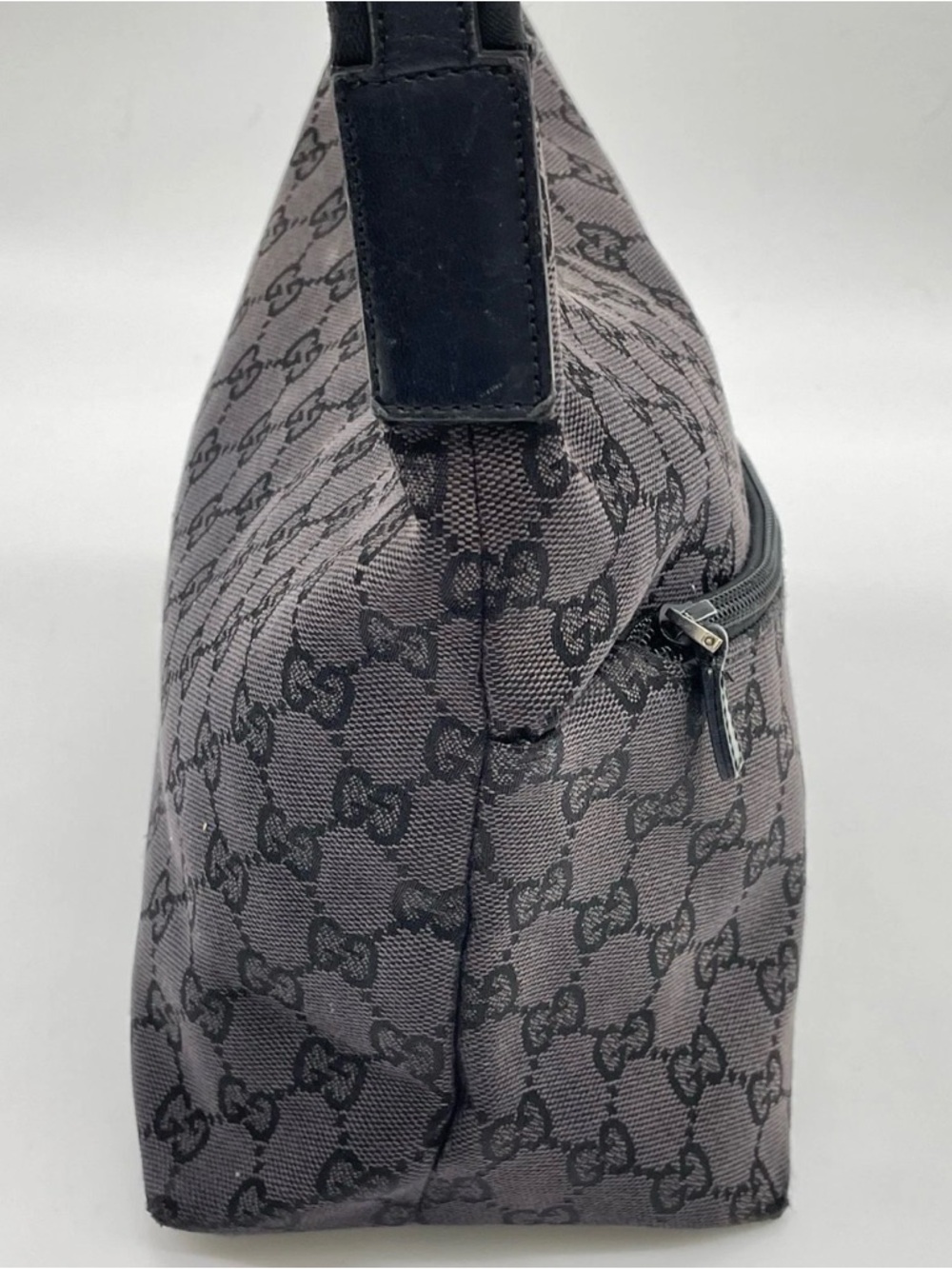Authentic Gucci GG Monogram Canvas Black Handbag w/dustbag - Picture 7 of 14